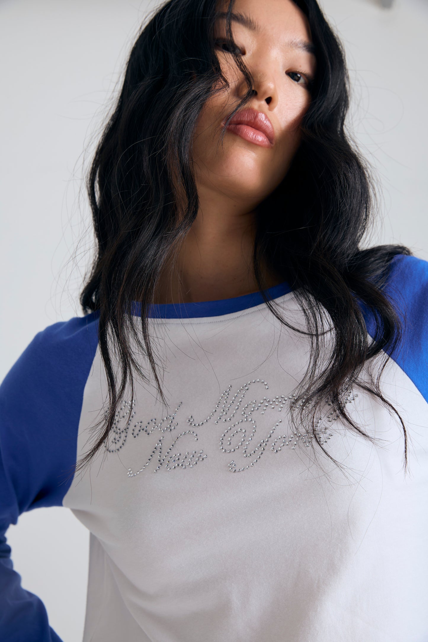 basic raglan long-sleeve tee - good morning new york