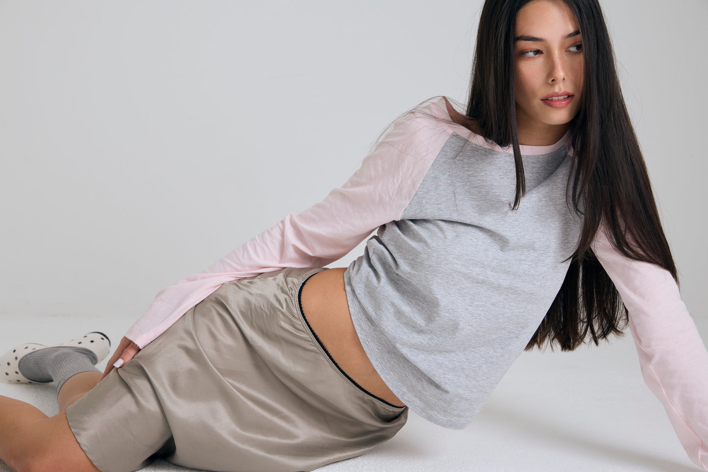 basic raglan long-sleeve tee - pink / gray