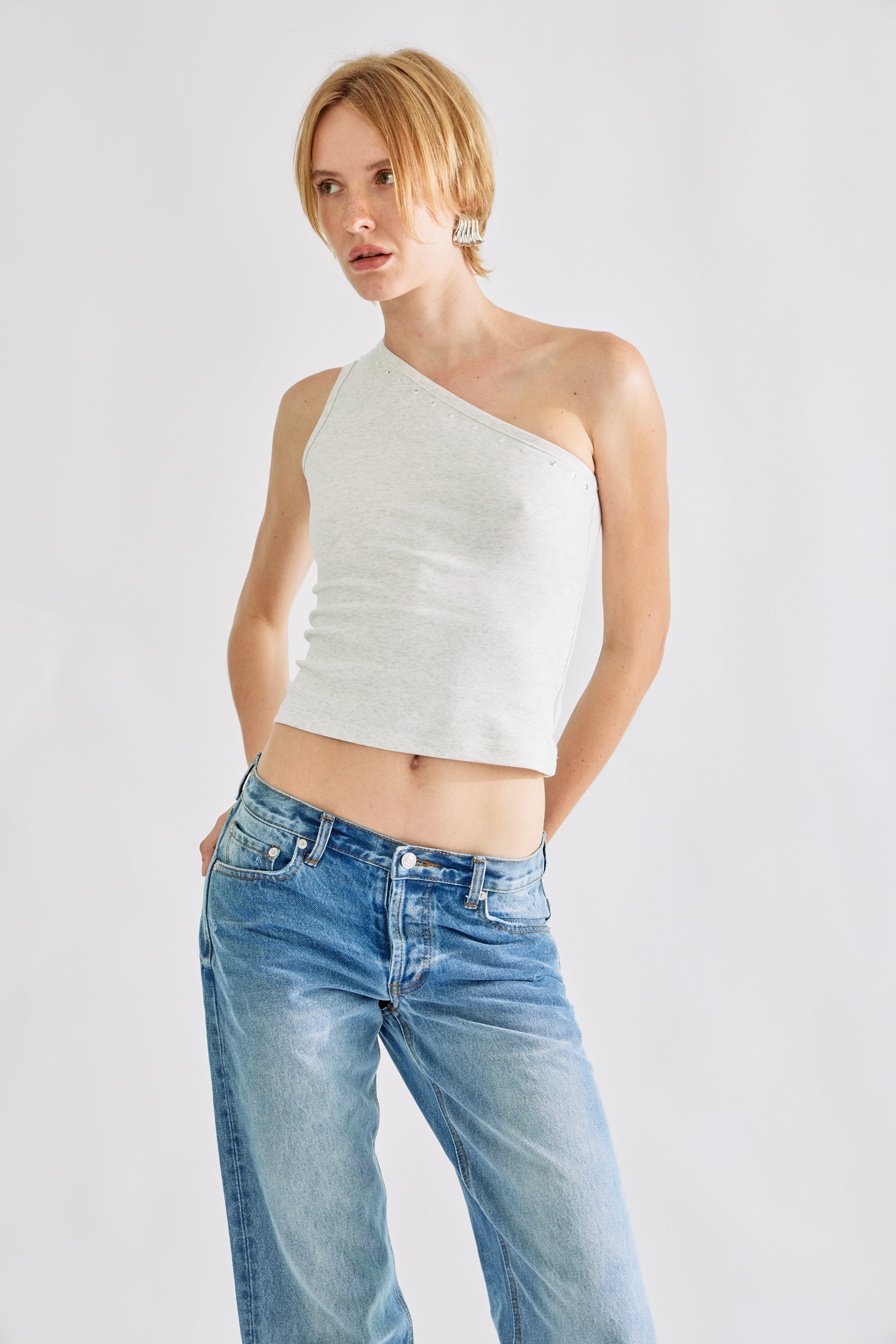 70s one shoulder top - Metal gray – IMNOTAMORNINGPERSON