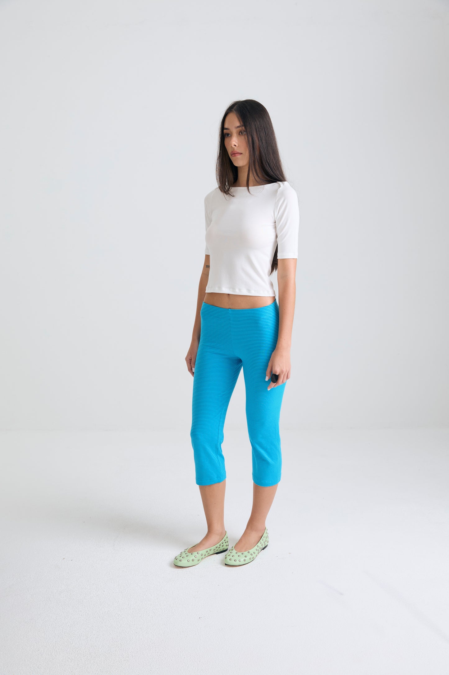 GENTLE ELBOW SLEEVE TOP - WHITE