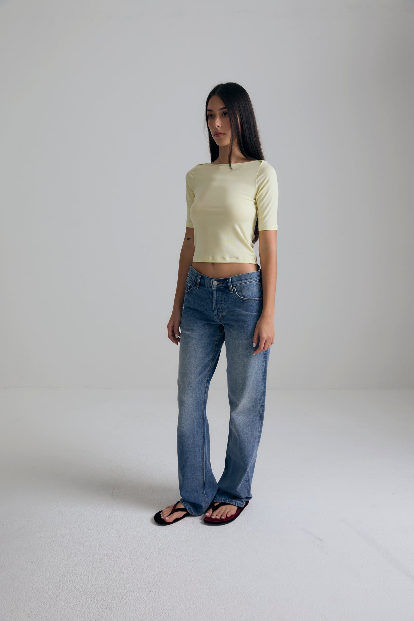GENTLE ELBOW SLEEVE TOP - BUTTER