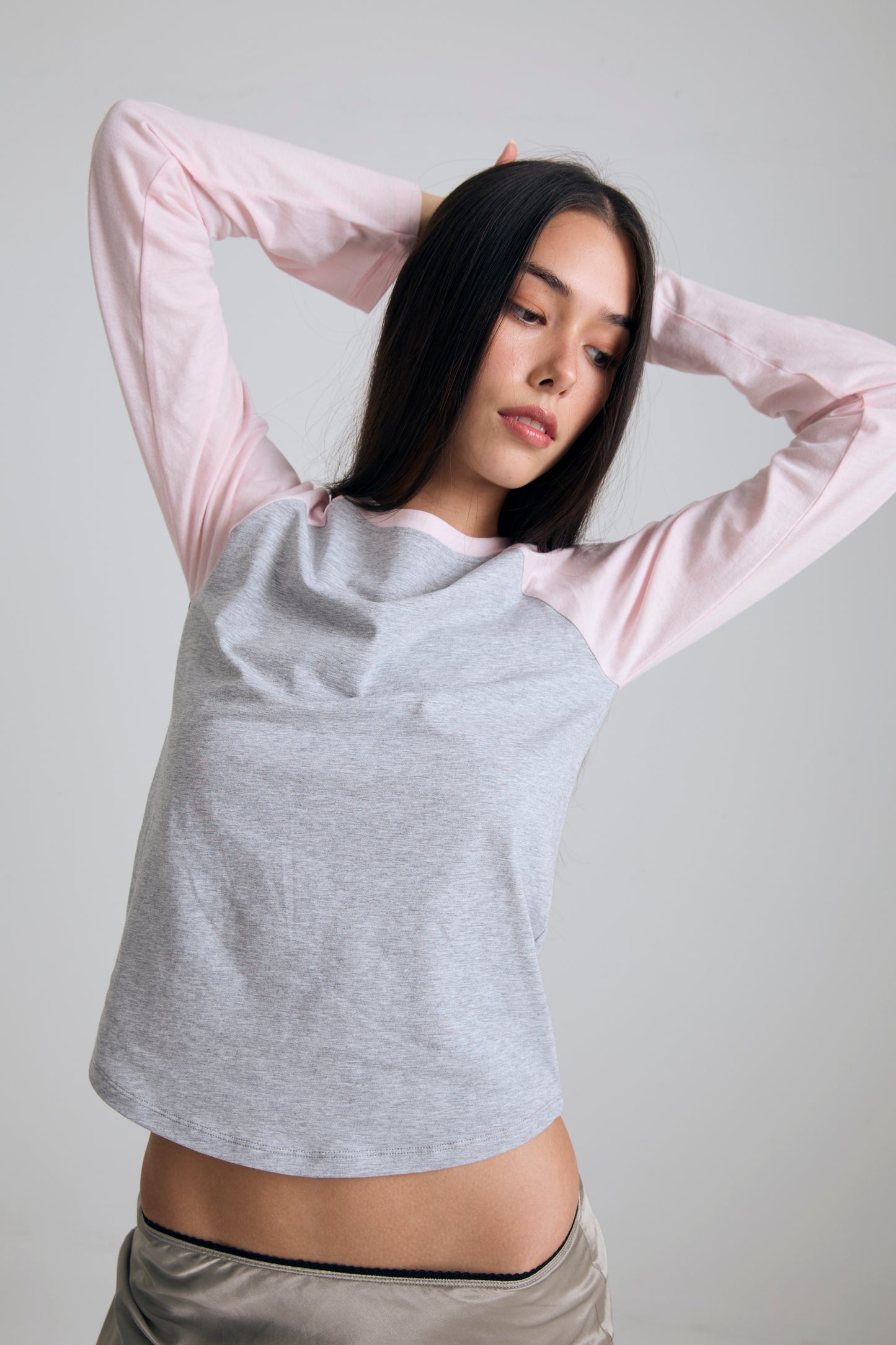 basic raglan long-sleeve tee - pink / gray