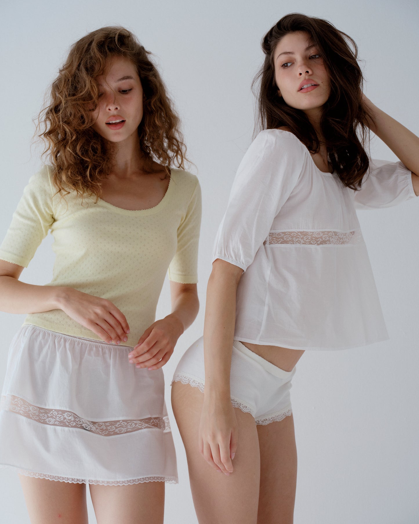 The Blooming classic mini skirt - white