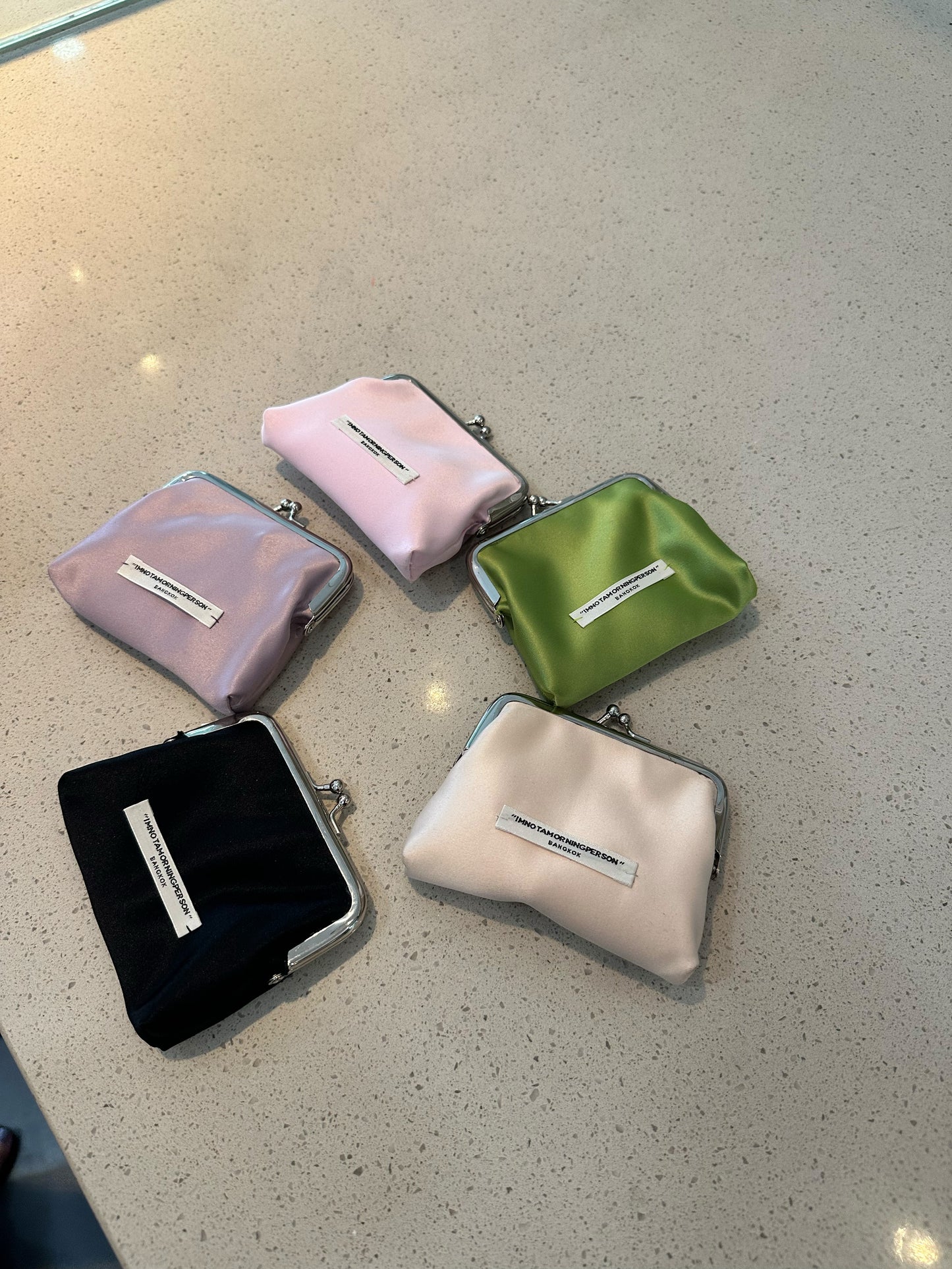 Kiss Lock Coin Purse - Blush Pink