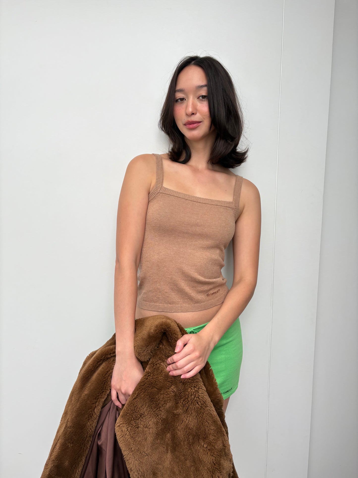 KNIT CLASSIC CAMI TOP - CINNAMON