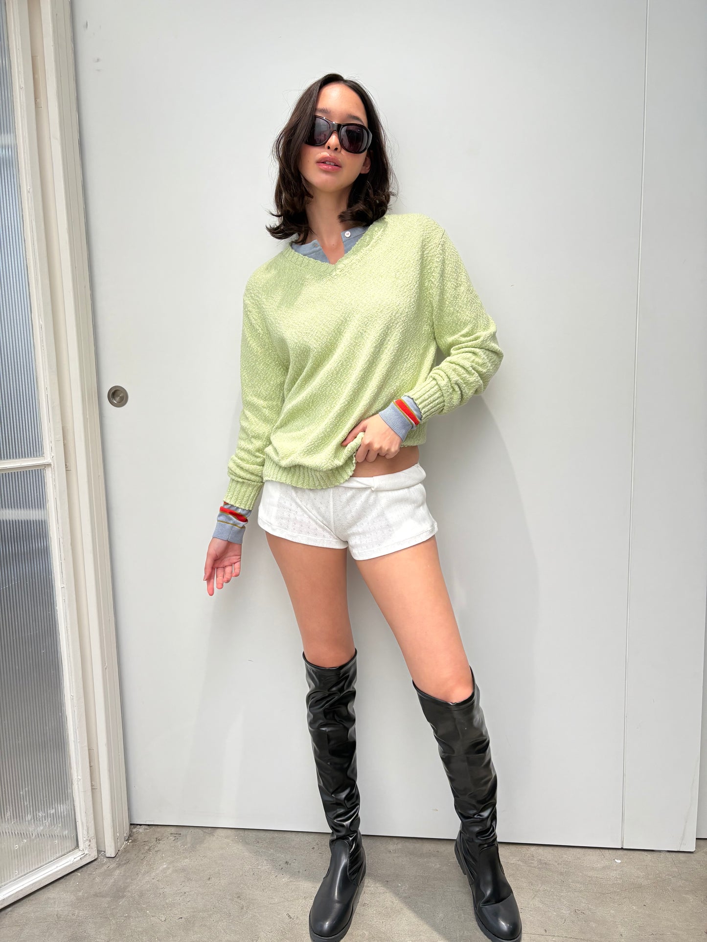 classic v neck knit sweater -stellar