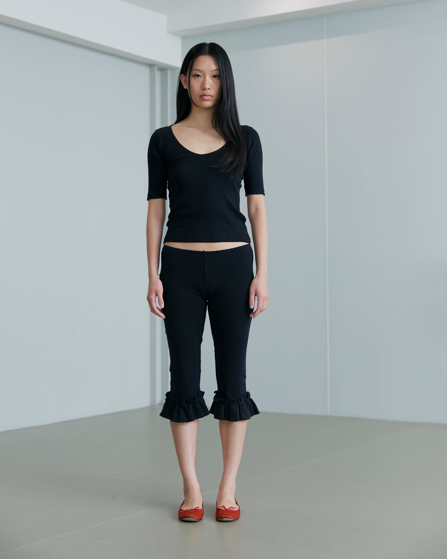 THE CLASSIC REVERSIBLE TOP - BLACK