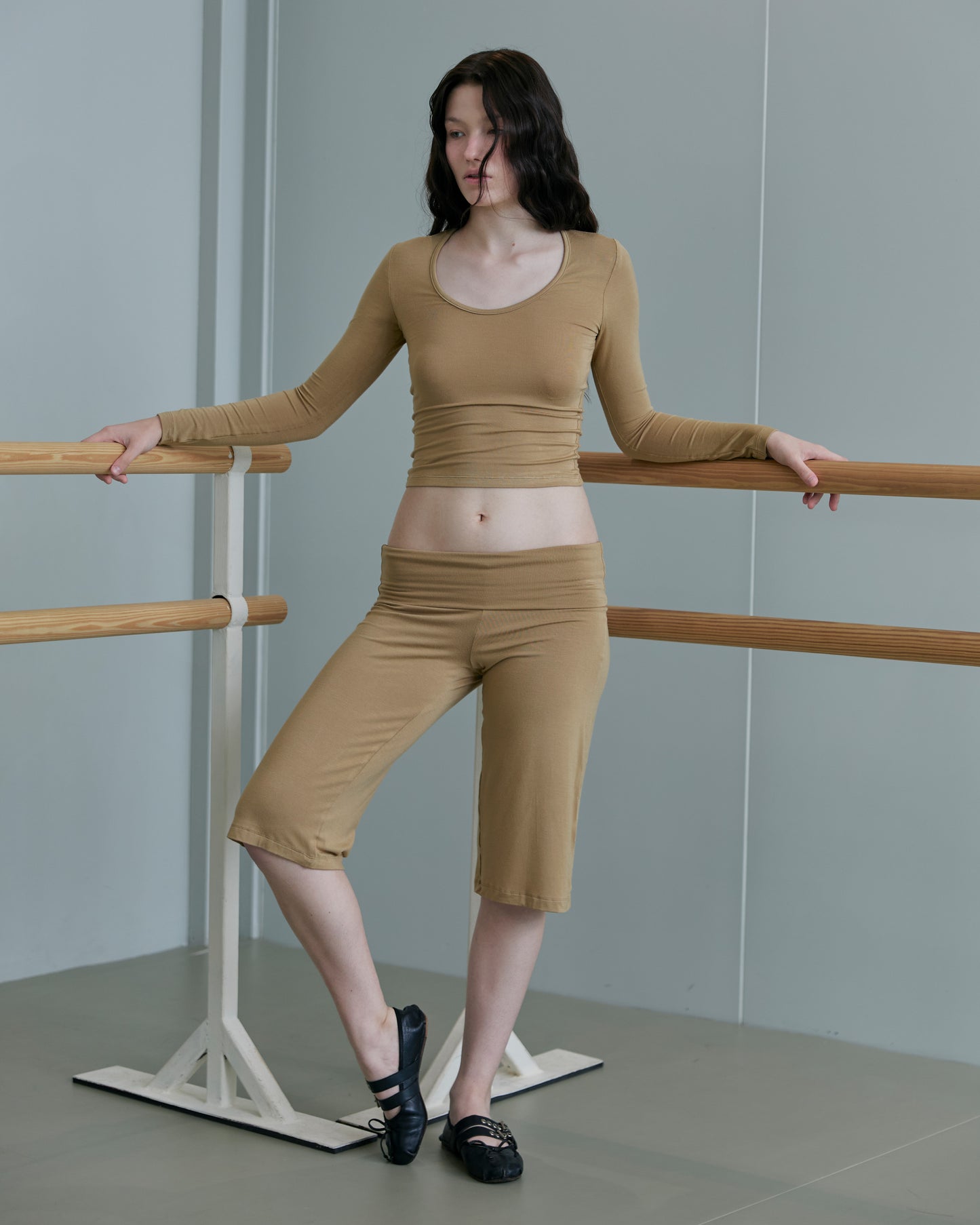 JERSEY FOLDOVER CAPRI PANTS - DRY OAT