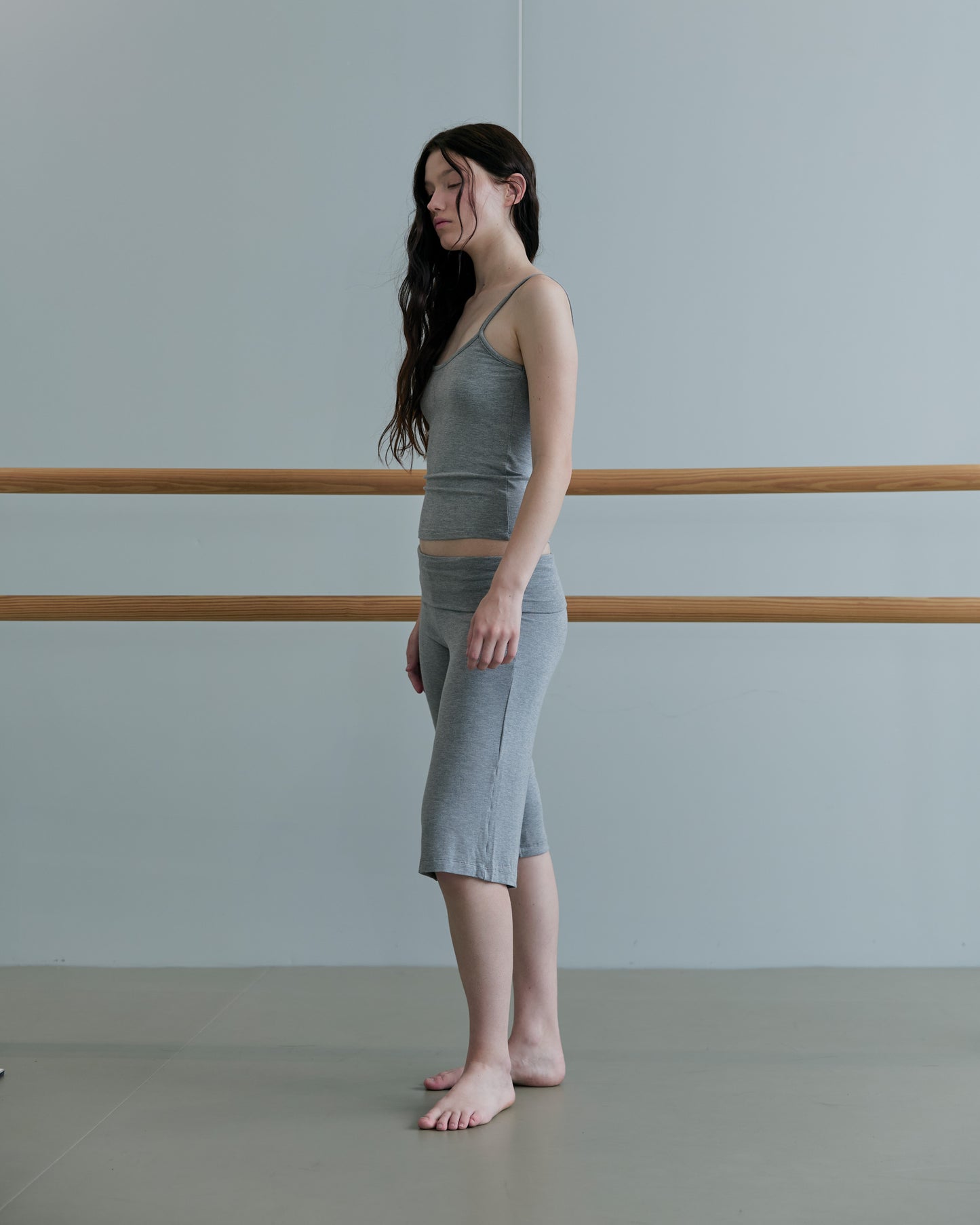 JERSEY FOLDOVER CAPRI PANTS - GRAY