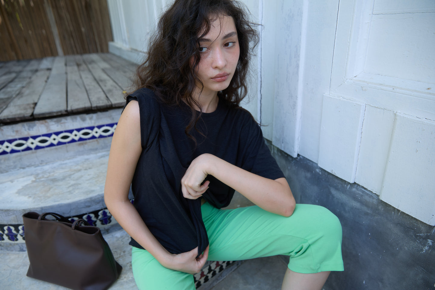 OVERSIZED SUMMER T-SHIRT - BLACK