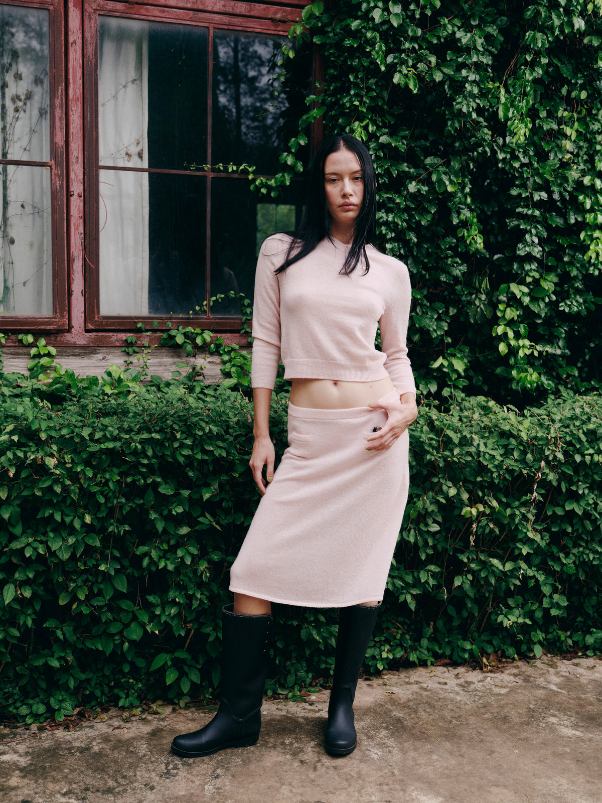Classic midi skirt with hidden pockets - Pale Pink