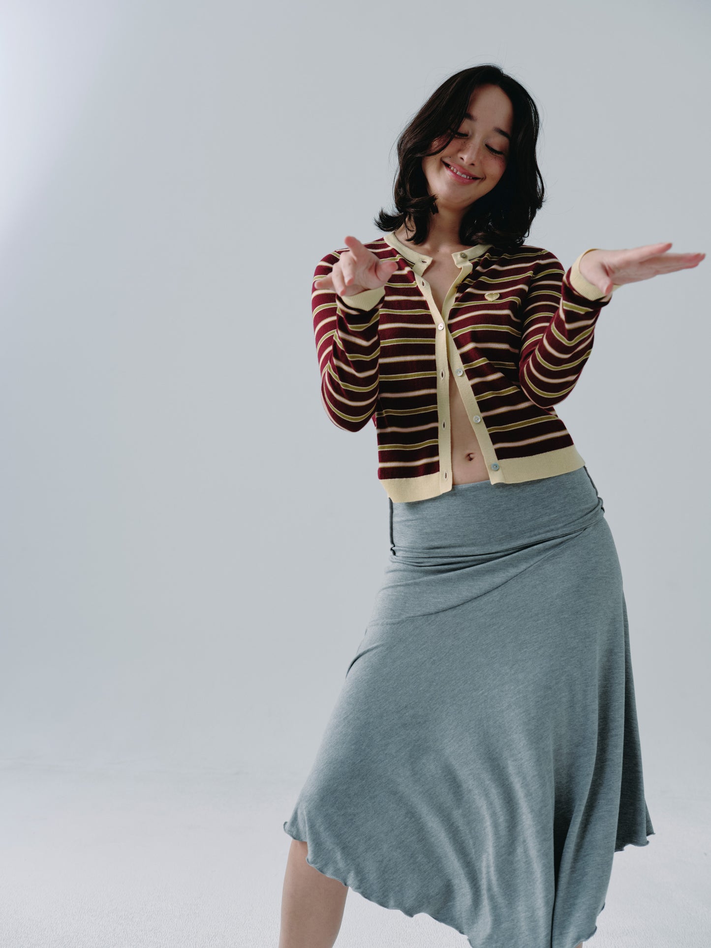 The Baby cardigan - frosted cherry