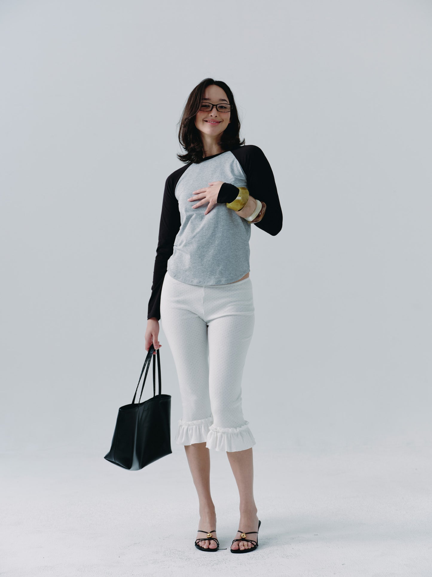 basic raglan long-sleeve tee - black / gray