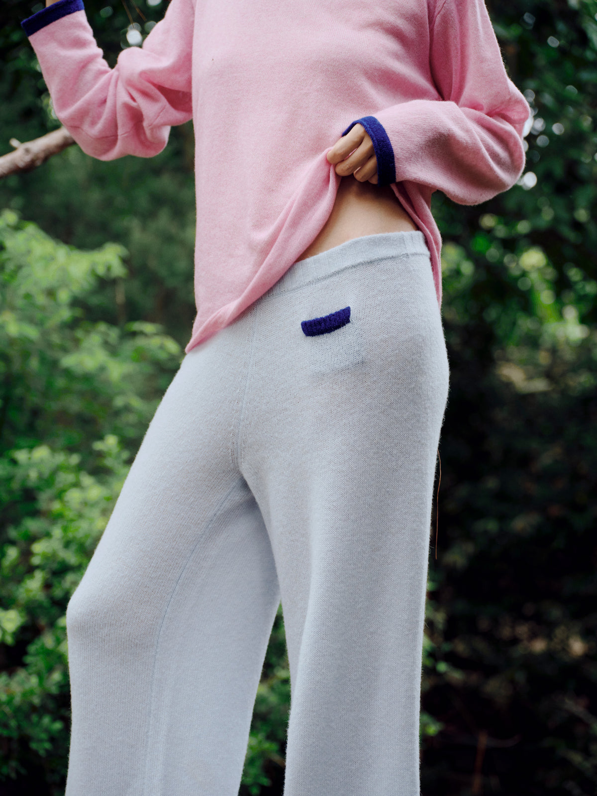 Knit raffle pants with hidden pockets - Powder Blue / Royal Blue