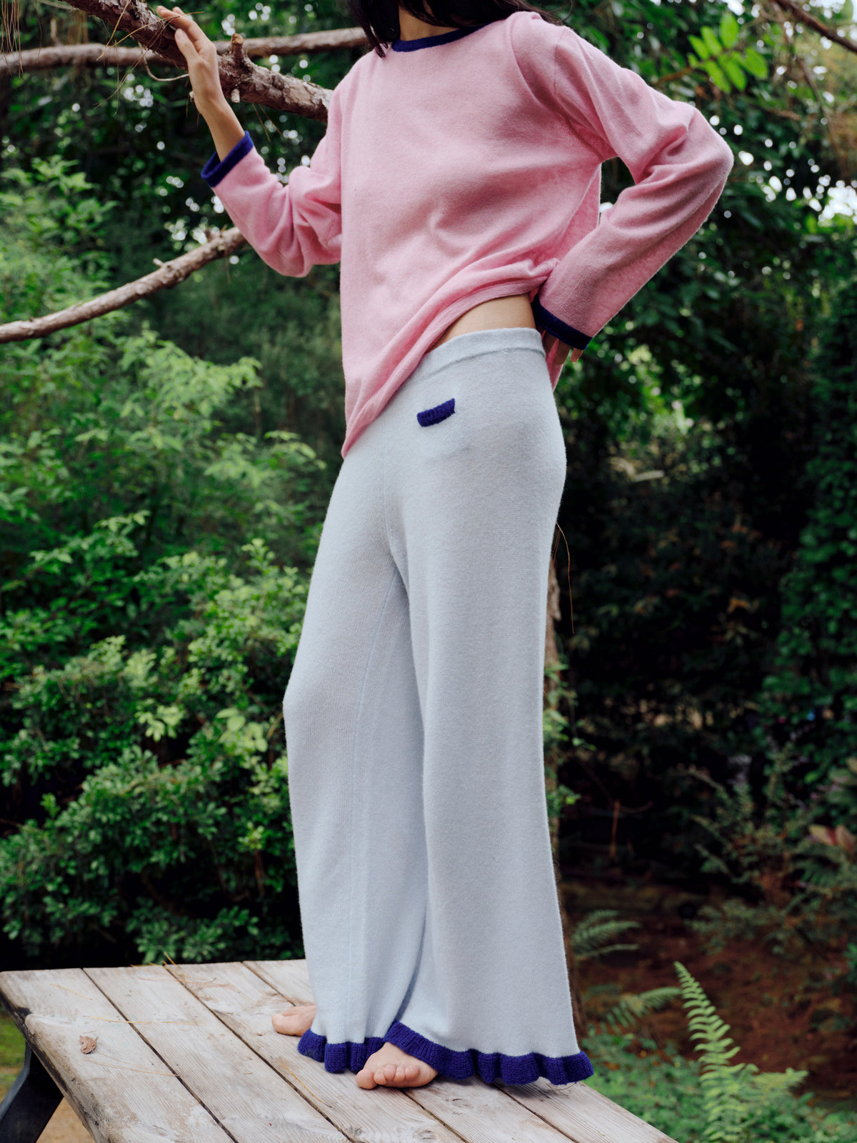 Knit raffle pants with hidden pockets - Powder Blue / Royal Blue