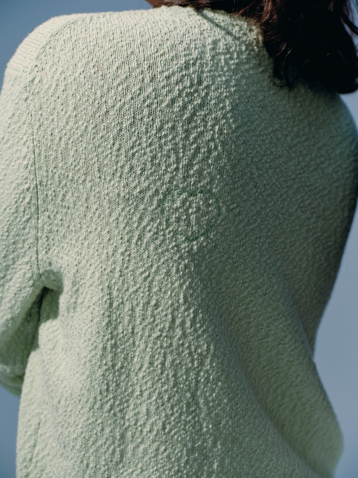 classic v neck knit sweater -stellar