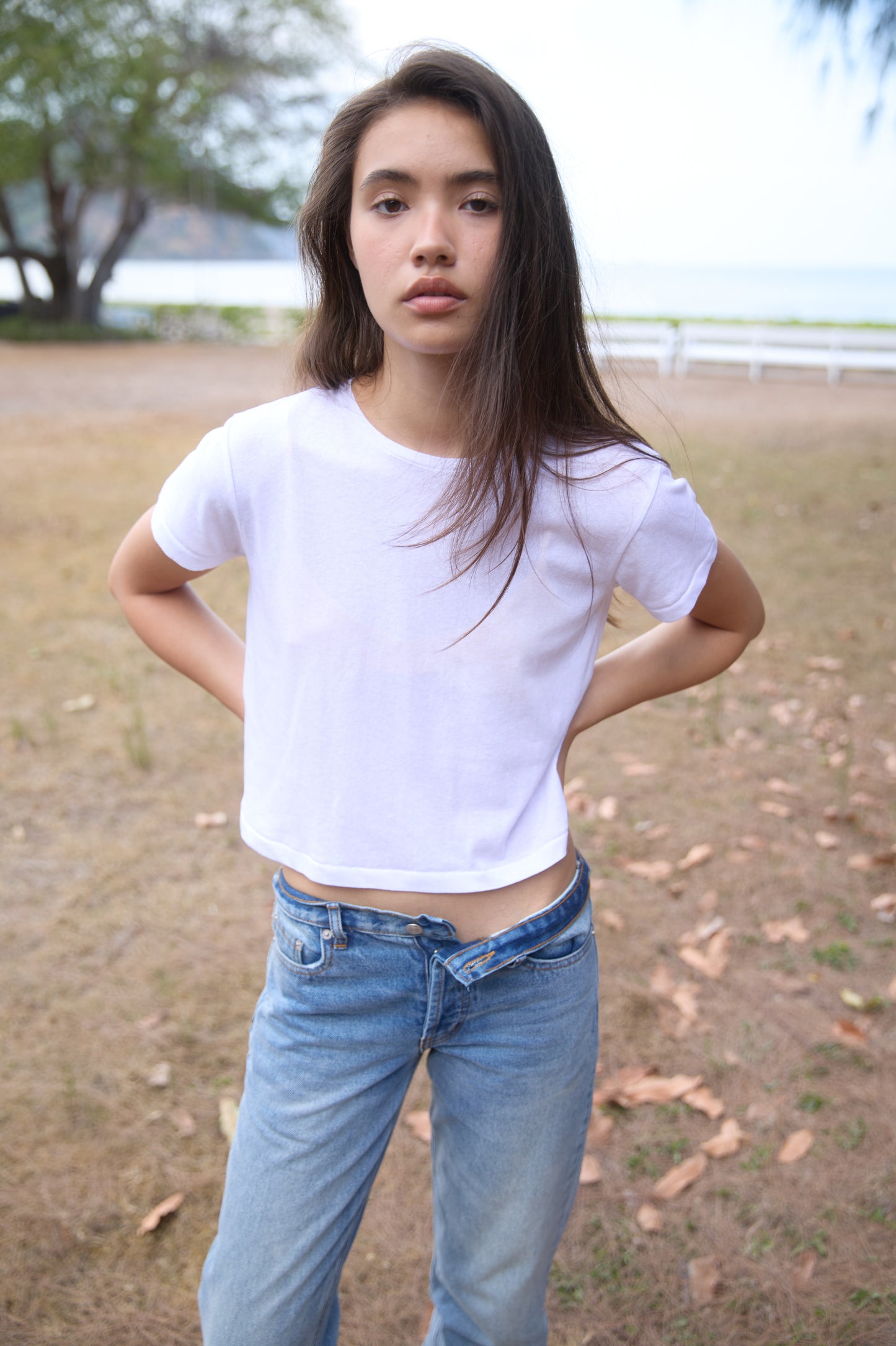 BOXY TEE - WHITE