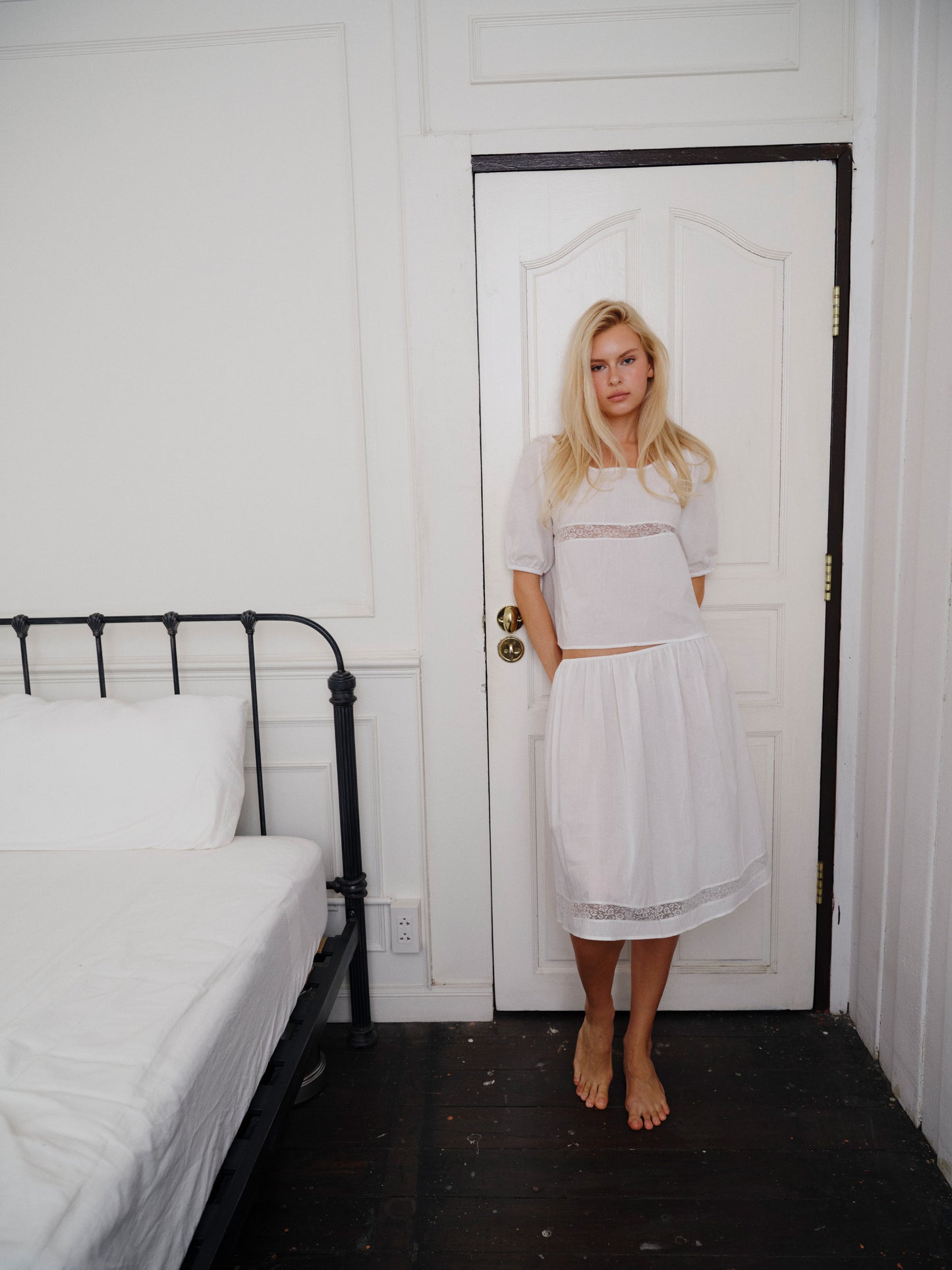 The Blooming classic skirt - white