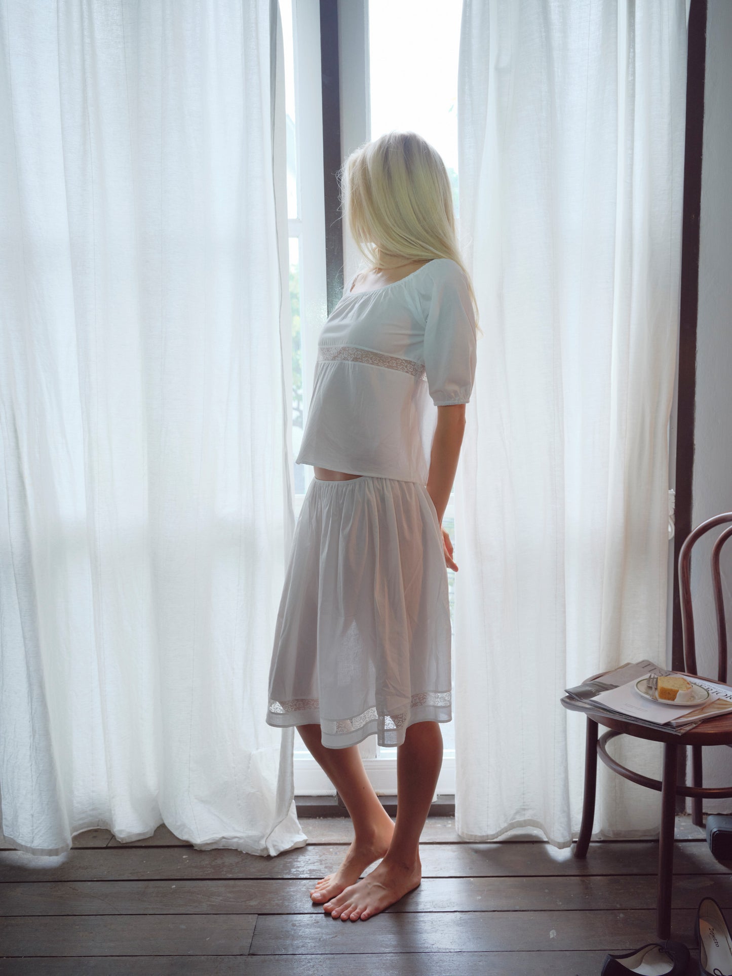 The Blooming classic skirt - white
