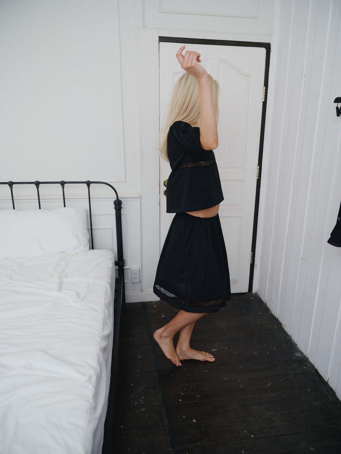 The Blooming classic skirt - Black