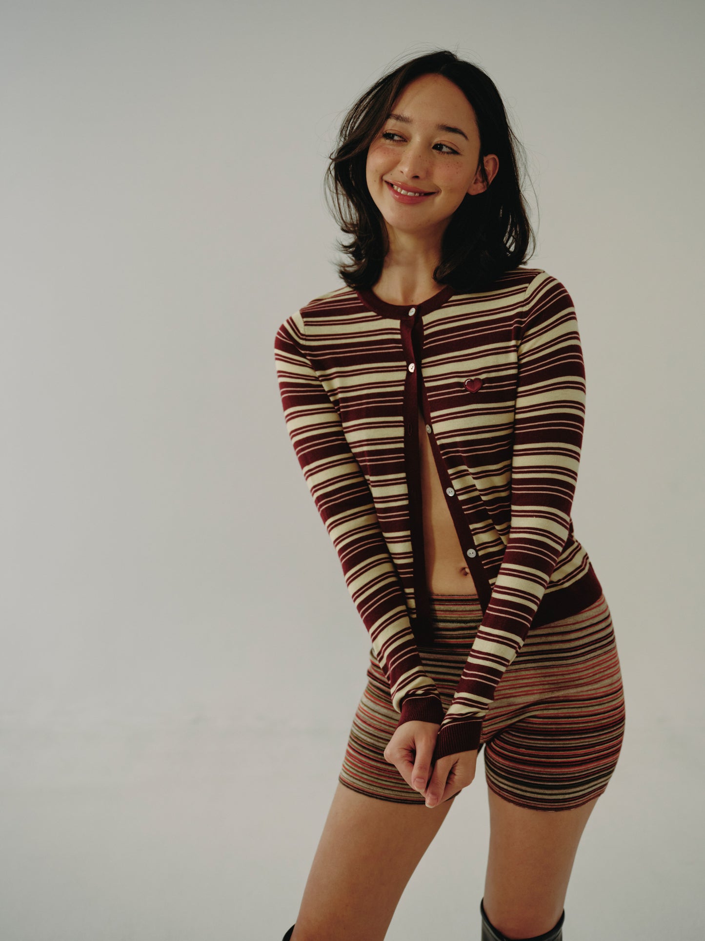 The Baby cardigan - mulled berry