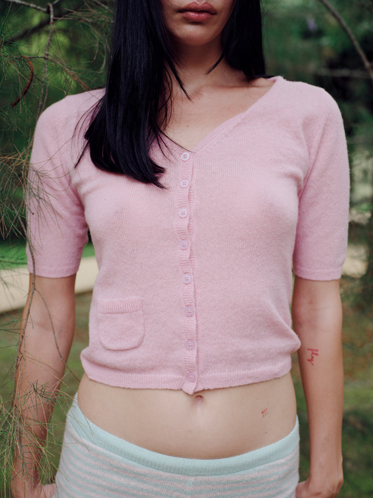 V-neck short-sleeve cardigan with pocket-Ribbon Pink