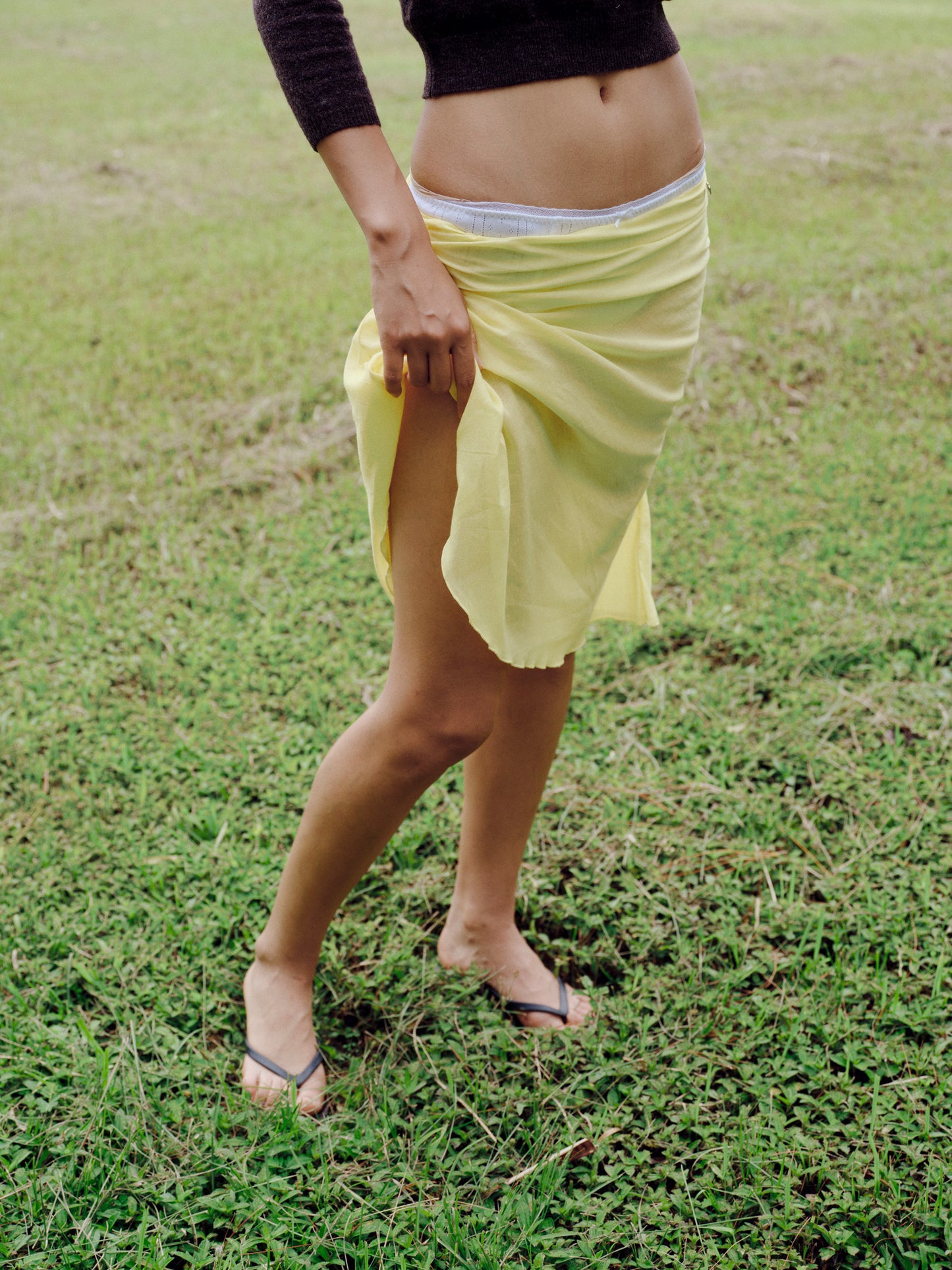breeze cotton skirt -  moon