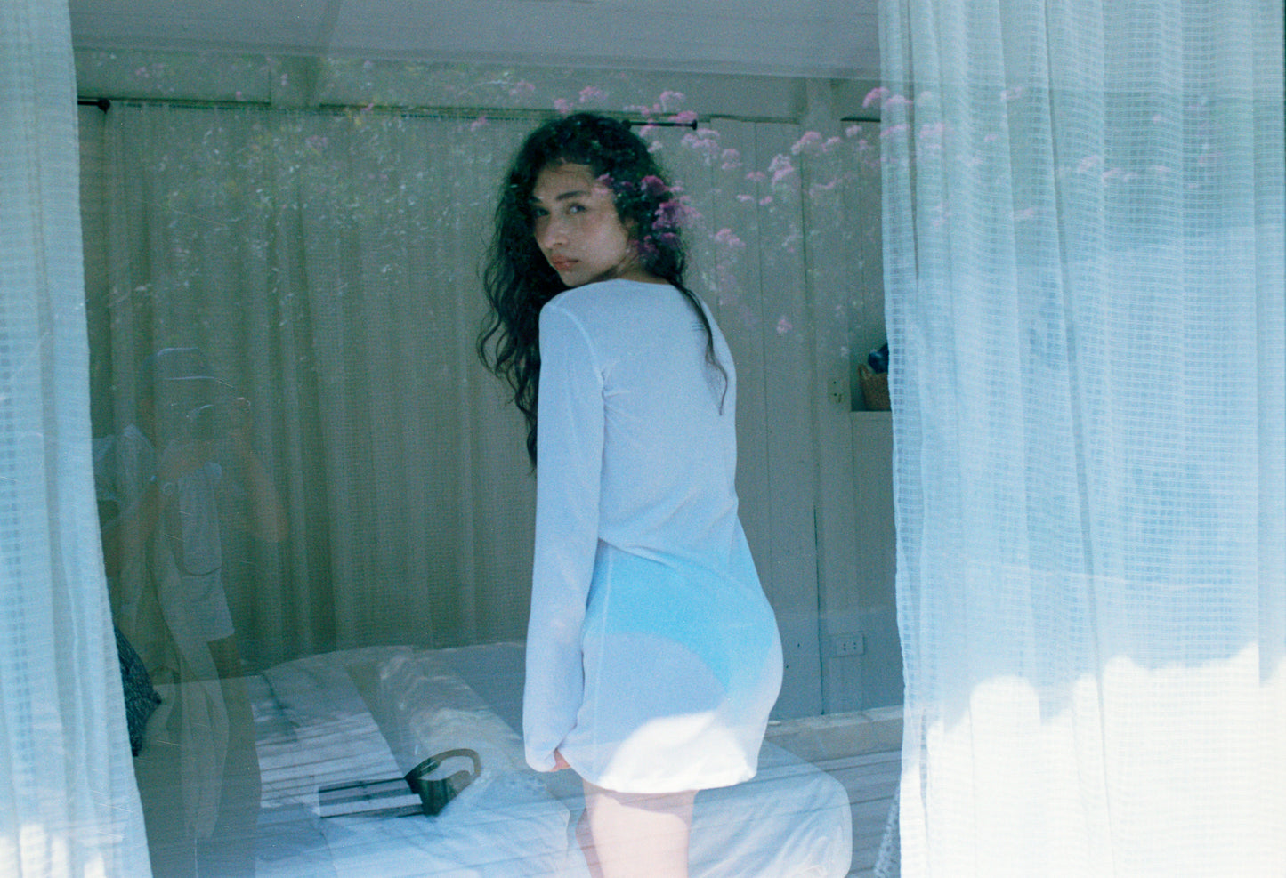 LONG SLEEVE MINI DRESS - WHITE